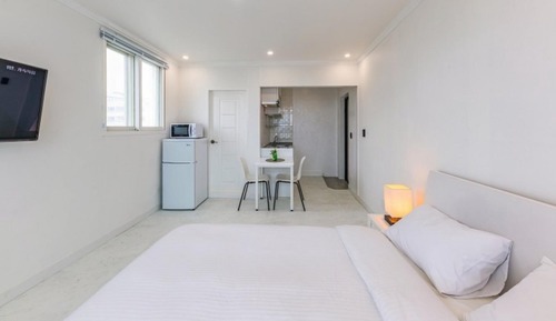 Room (Room 103 Wave Sound (Spa))