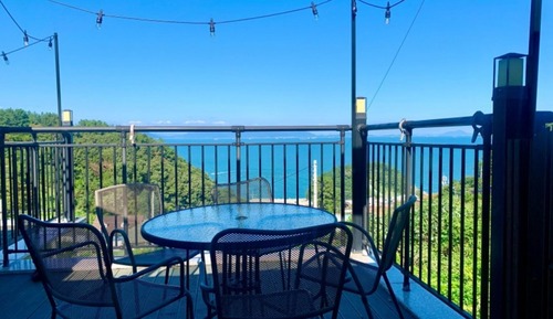 Room (Room 101 (Duplex Ocean View Pets Frie)