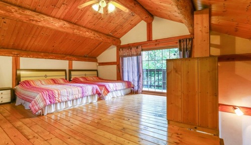 Room (House of Love (Unshared House Duplex))