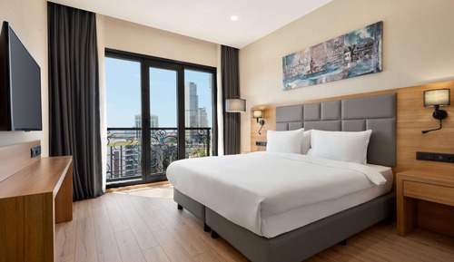 Room, 1 King Bed (Fitness Room)