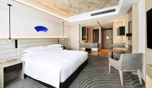 Deluxe Room, 1 King Bed
