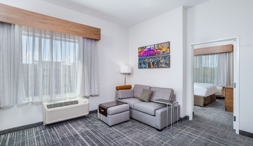 Suite, 1 Bedroom (Hearing Accessible)