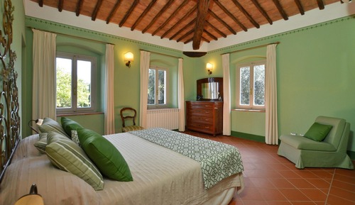 Family Villa, 4 Bedrooms, Mountainside (Villa Paradiso 8)