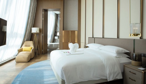 PENTHOUSE SUITE
