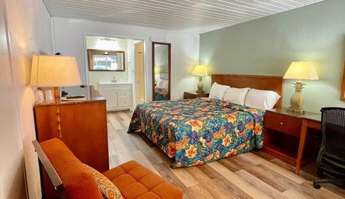 Deluxe Single Room