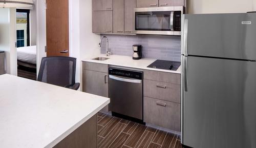 Suite, 1 Bedroom (High Floor)