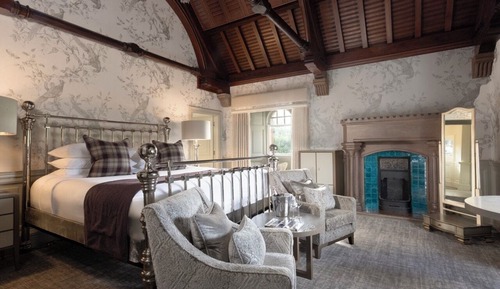 Castle Suite