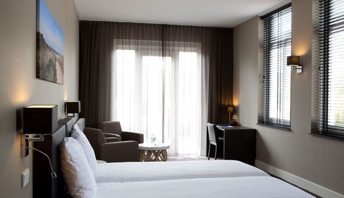 Spacious Comfort Double Room with Balcony