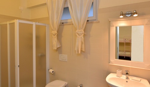 Family Room, 1 Bedroom