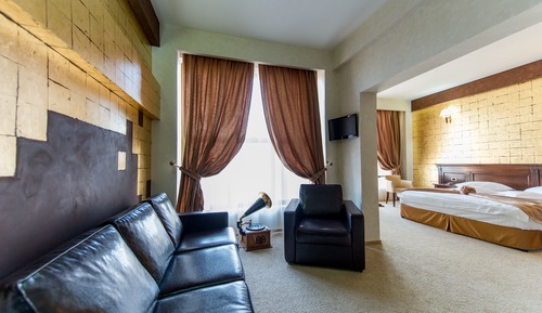 Junior Suite, 1 Bedroom, Jetted Tub, City View