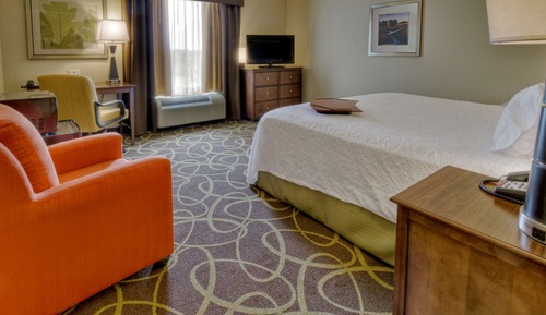 Standard Room, 1 King Bed