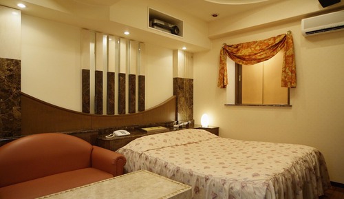 Standard Double or Twin Room, 1 Queen Bed (Couples Hotel)
