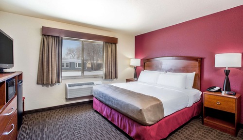 1 King Bed, Non Smoking