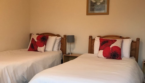 Twin Room, Ensuite