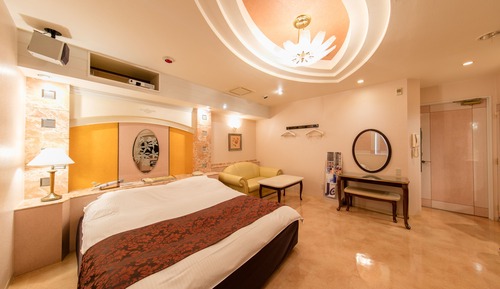Standard Room, 1 King Bed (Couples Hotel)