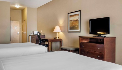 Deluxe Room, 2 Queen Beds, Non Smoking