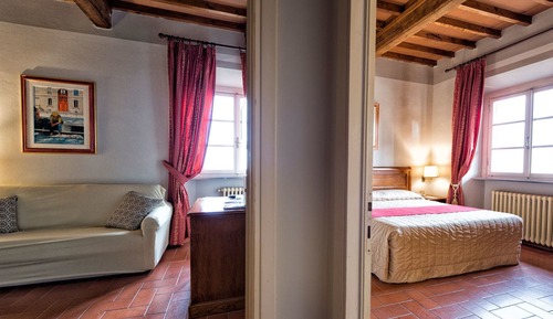 Room, Connecting Rooms