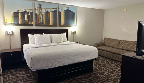 Studio Suite, 1 King Bed, Non Smoking