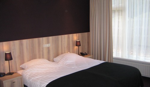 Standard Twin Room, 1 Double Bed