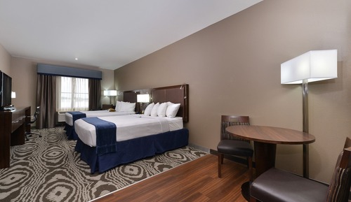 Suite, 2 Queen Beds, Non Smoking, Kitchenette