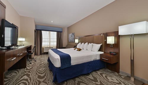 Standard Room, 1 Queen Bed, Non Smoking, Refrigerator & Microwave (with Single Sofabed)