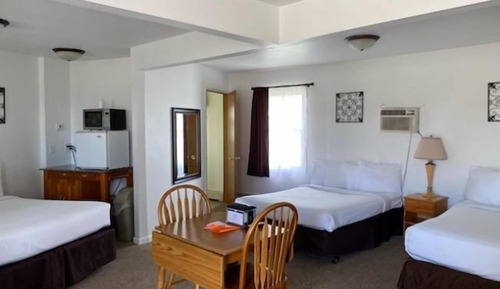 Standard Room, Multiple Beds