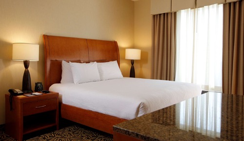 Junior Suite, 1 King Bed, Non Smoking, Jetted Tub