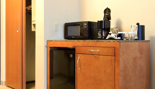 Room, 2 Queen Beds, Accessible, Bathtub (Mobility/Hearing)
