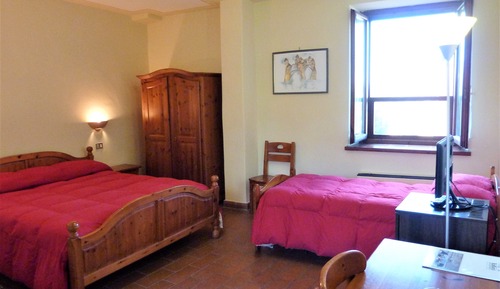 Basic Triple Room