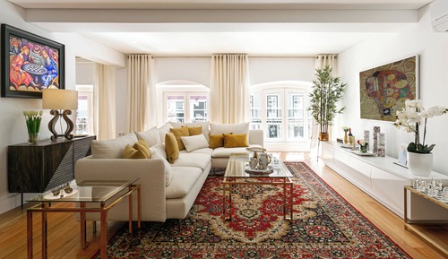 Deluxe Apartment