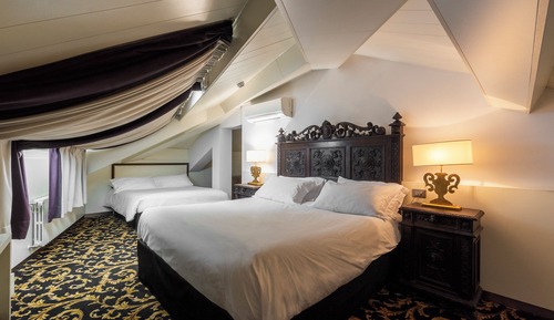 Junior Suite, City View