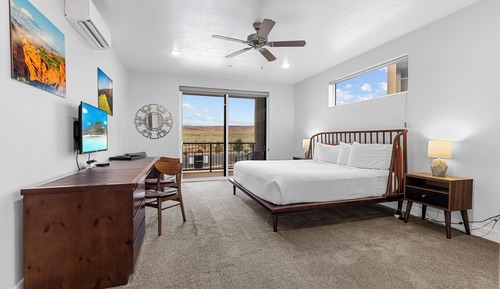 King Junior Suite