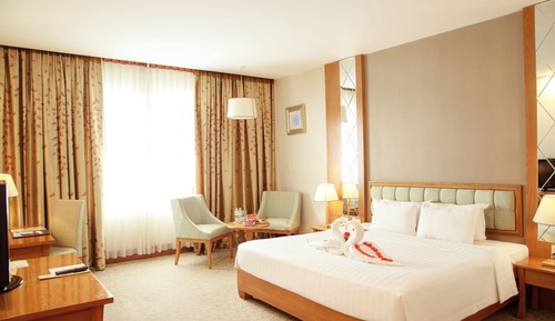 Deluxe Room, River View