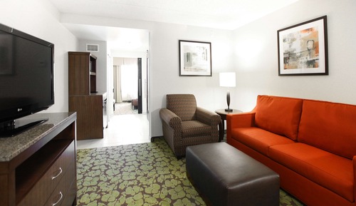 King Bed Sofabed Room