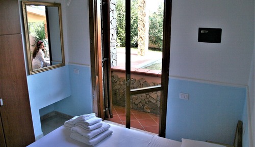 Comfort Villa, 1 Bedroom, Kitchenette, Garden View