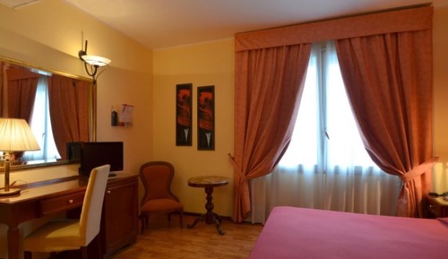 Basic Double or Twin Room