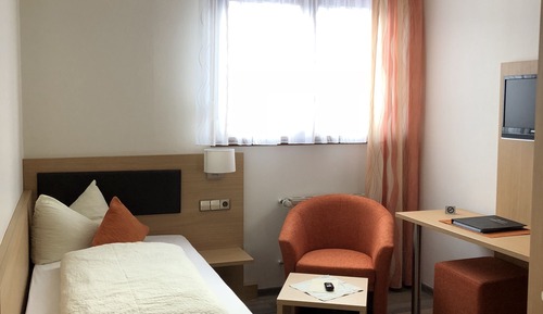 Standard Single Room