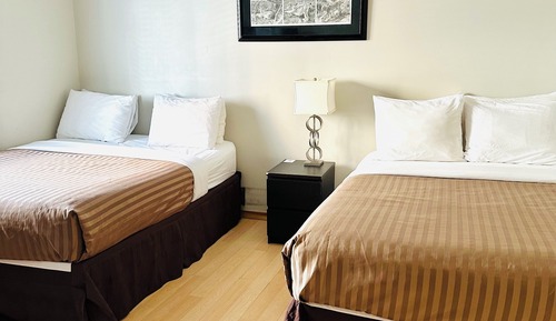 Economy Room