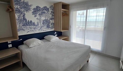Panoramic Penthouse