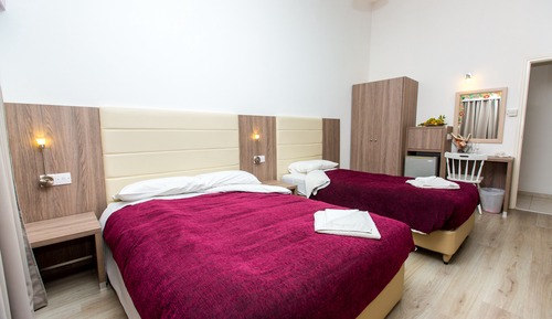 Comfort Quadruple Room, Balcony, Pool View