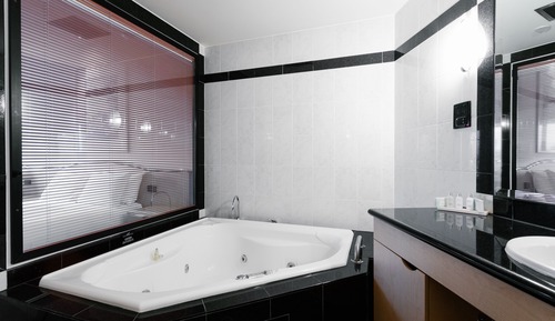 Executive Room, Jetted Tub, Lake View