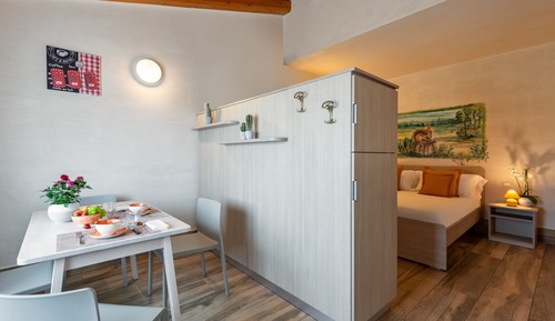 Studio, Multiple Beds, Annex Building (Check in 2-6 PM)