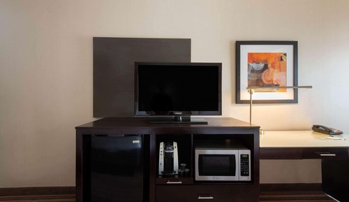 Suite, Non Smoking (1 King Bed)