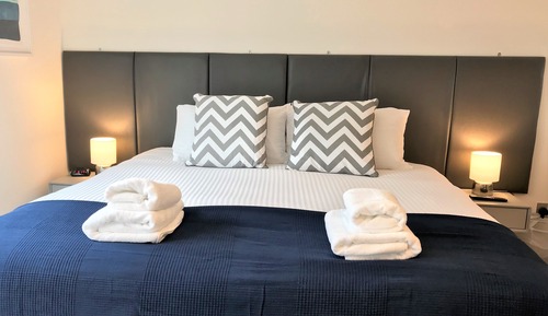 Superior Two-Bedroom Apartment with Sofa Bed