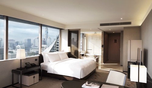 Deluxe Corner, 1 King Bed