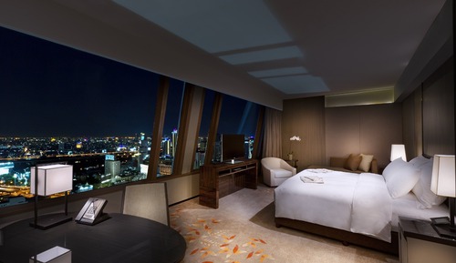 Prestige Club, 1 King Bed