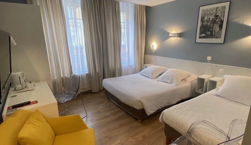 Triple Room