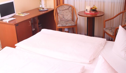 Double Room Single Use