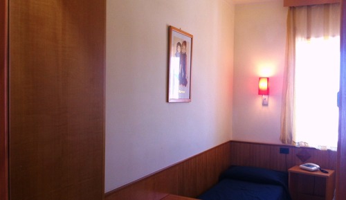 Standard Single Room