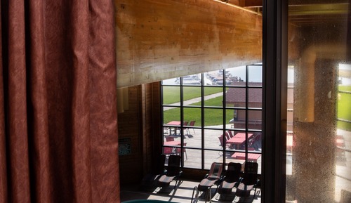 Standard Room, 1 King Bed, Pool View (1 King Atrium)